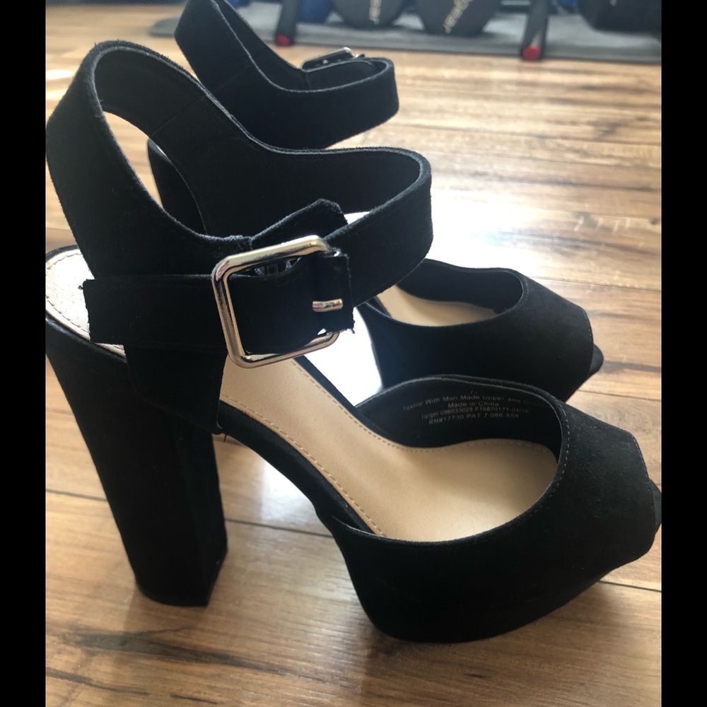 Mossimo Black Heels